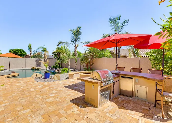Desert Oasis < 10 Mi To Spring Training! Holiday home