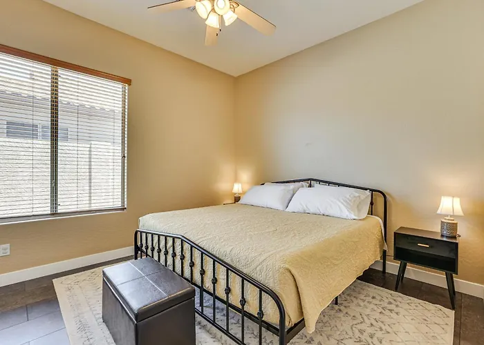 Desert Oasis < 10 Mi To Spring Training! Holiday home Peoria