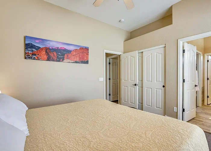 Desert Oasis < 10 Mi To Spring Training! Holiday home Peoria